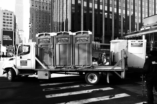 Best Porta potty delivery and setup  in Lancaster, TX